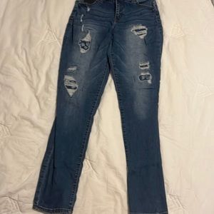 Tinseltown size 9 jeans skinny patchwork blue floral with distressing